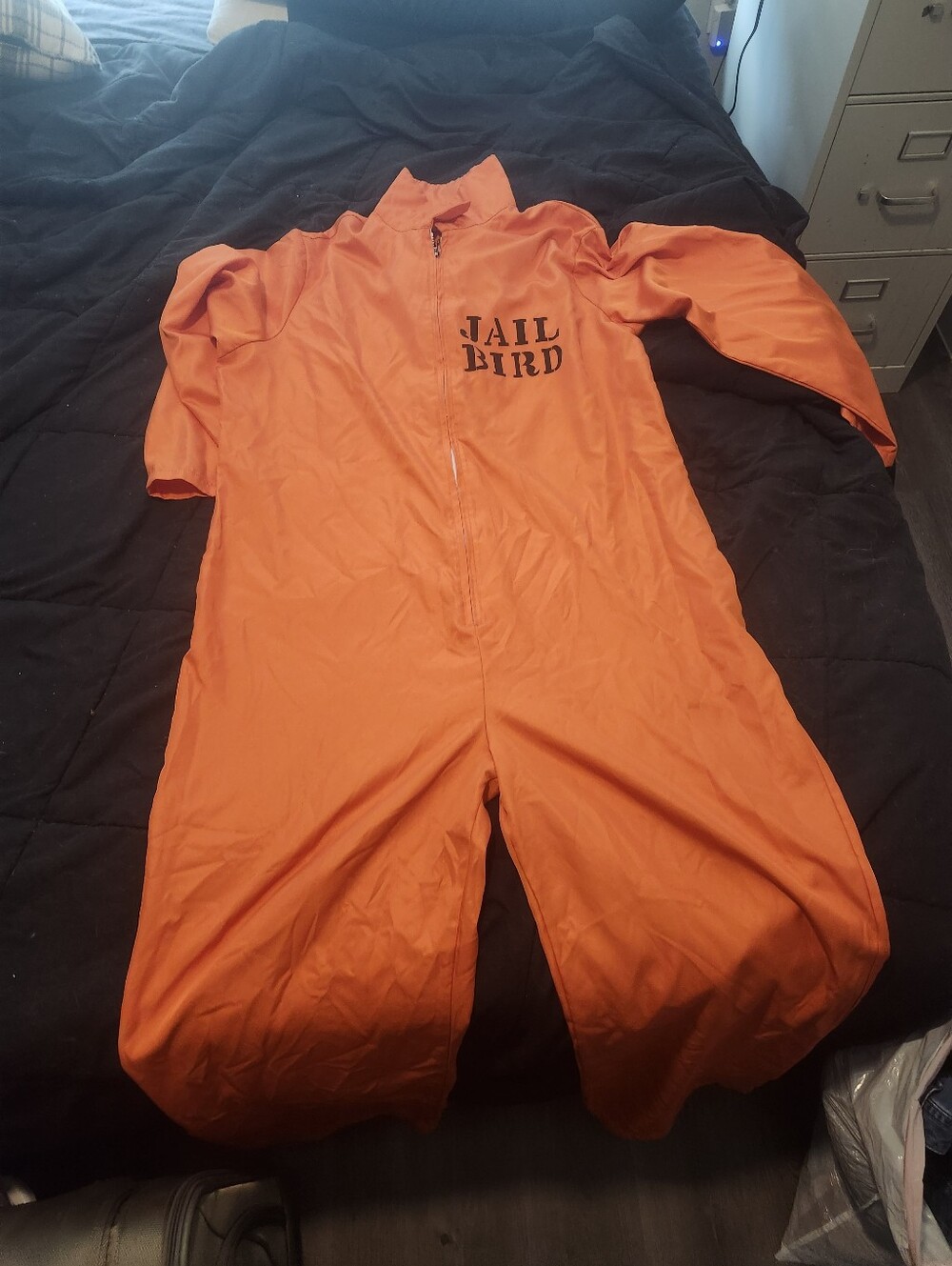 Men's Orange Prison Jumpsuit Costume Long Sleeve Inmate Coverall Bold Jail Bird